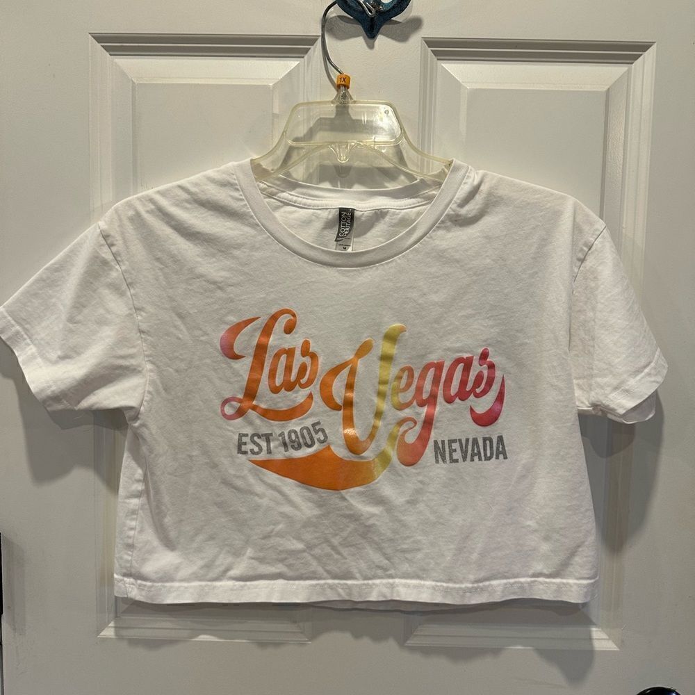 Las Vegas medium crop top shirt